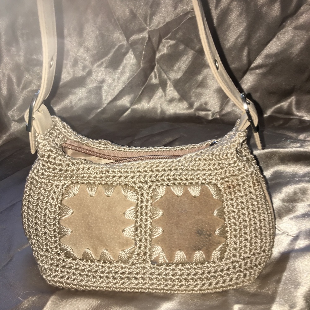Crochet shoulder bag